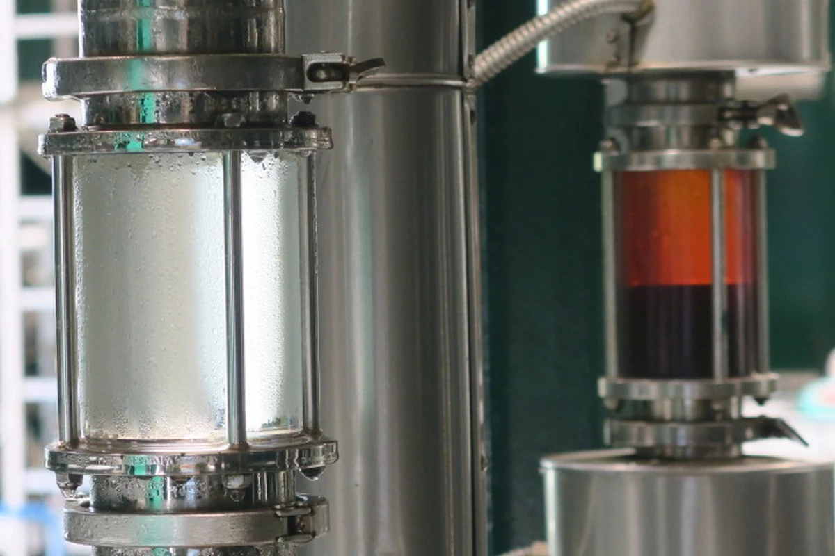 Essentiële olie op je stofzuigerfilter: waarom je huis 2 weken langer fris ruikt