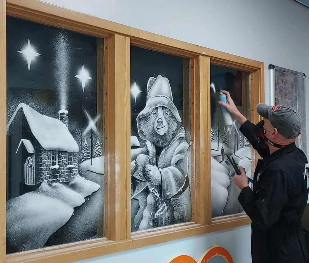 Zout op je ramen voordat het vriest: de truc die glazenwassers niet willen delen - image 2