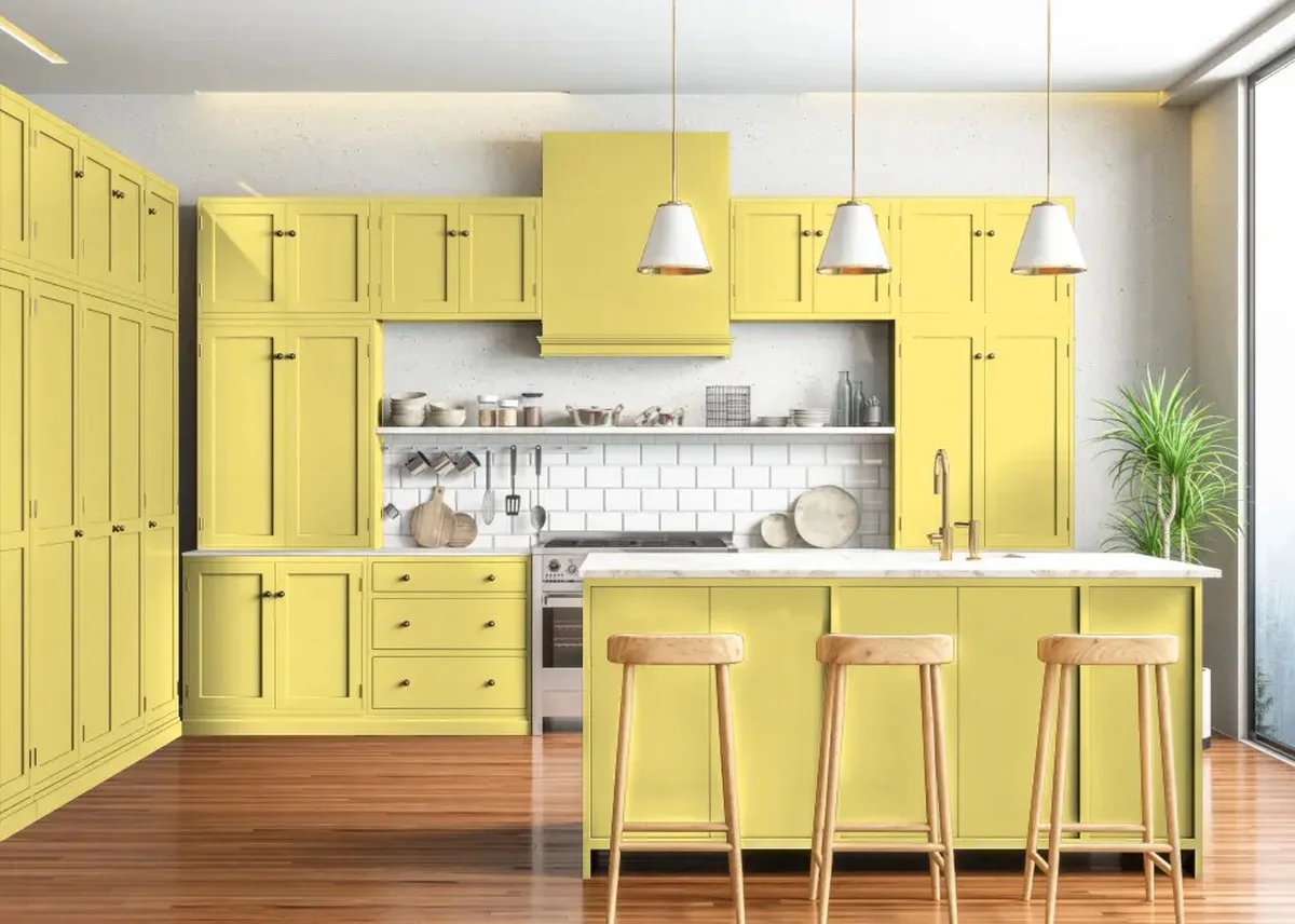 Een citroenschil in je afzuiger: hoe je vieze geuren voorgoed verslaat