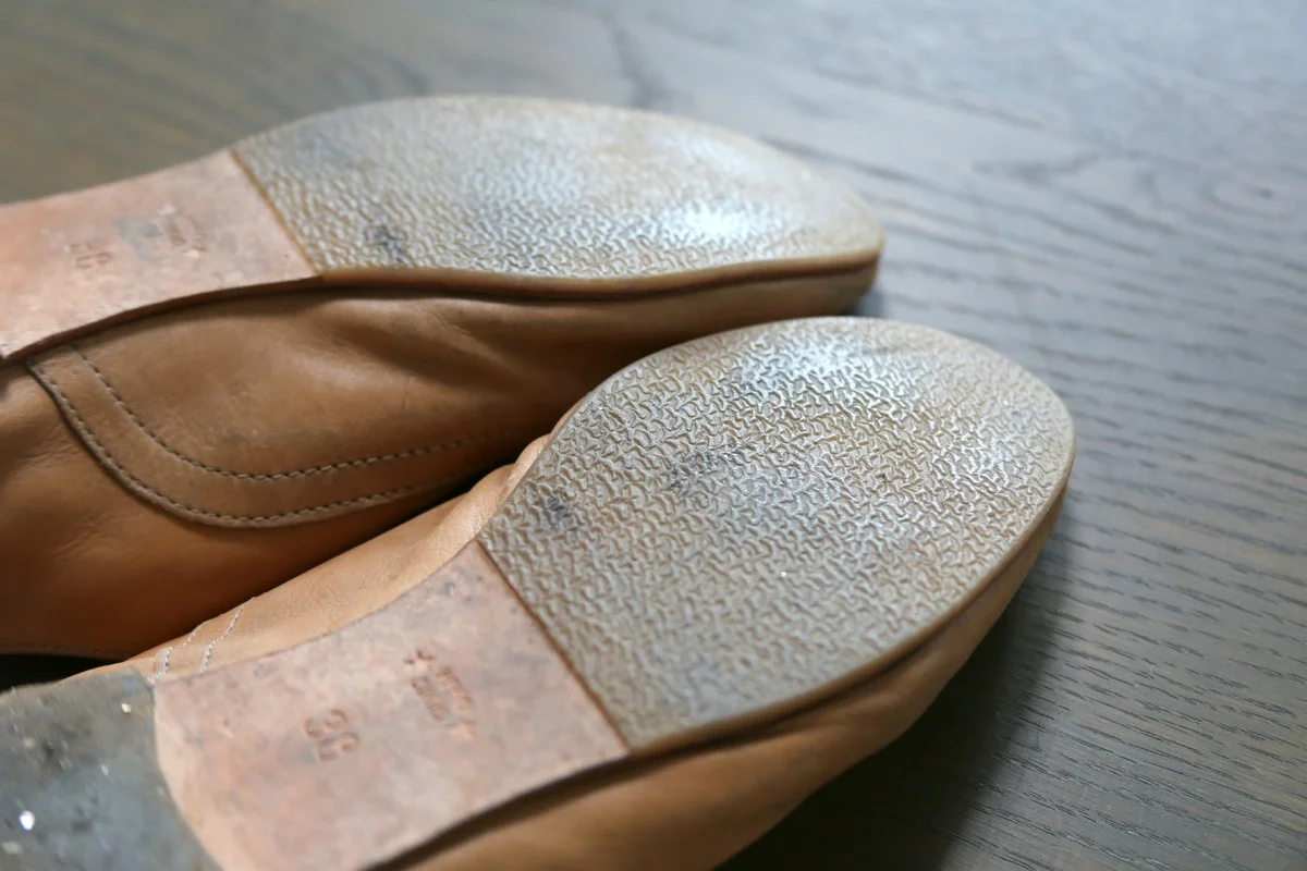 WD-40 op je schoenzolen: het wintergeheim dat slippen onmogelijk maakt