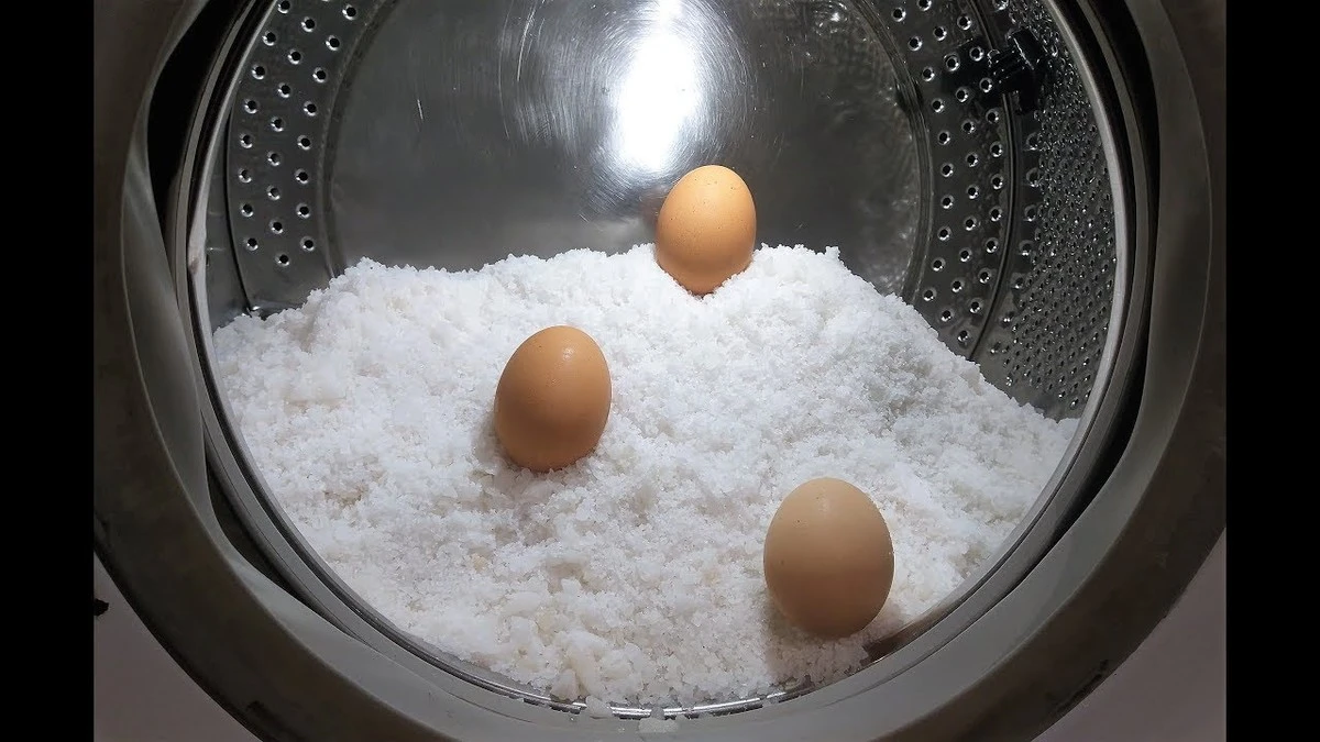 Zout in je wasmachine: waarom dit vuil beter verwijdert dan dure schoonmakers