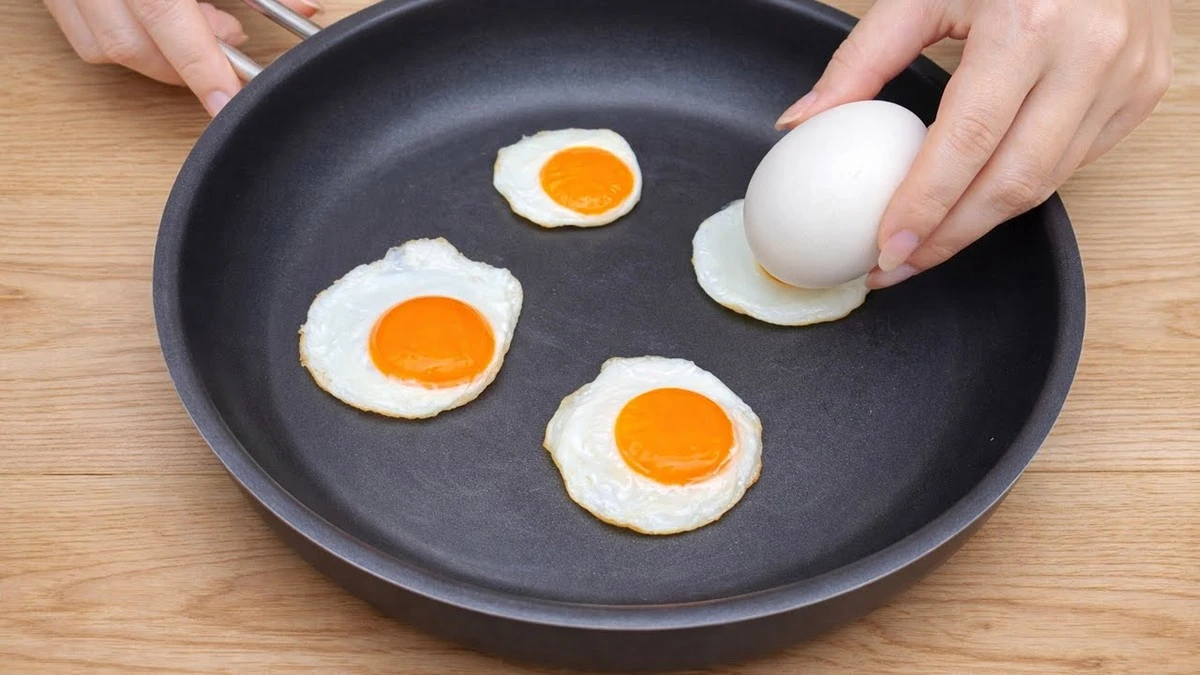 Waarom topkoks altijd witte azijn bij eieren toevoegen - image 2