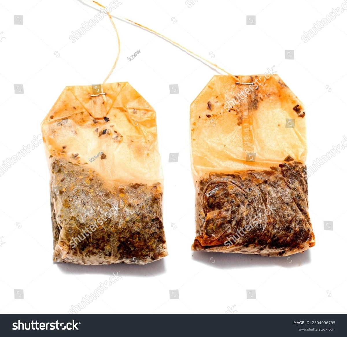 Natte theezakjes tegen kattenkrassen: het goedkoopste meubelredmiddel ooit