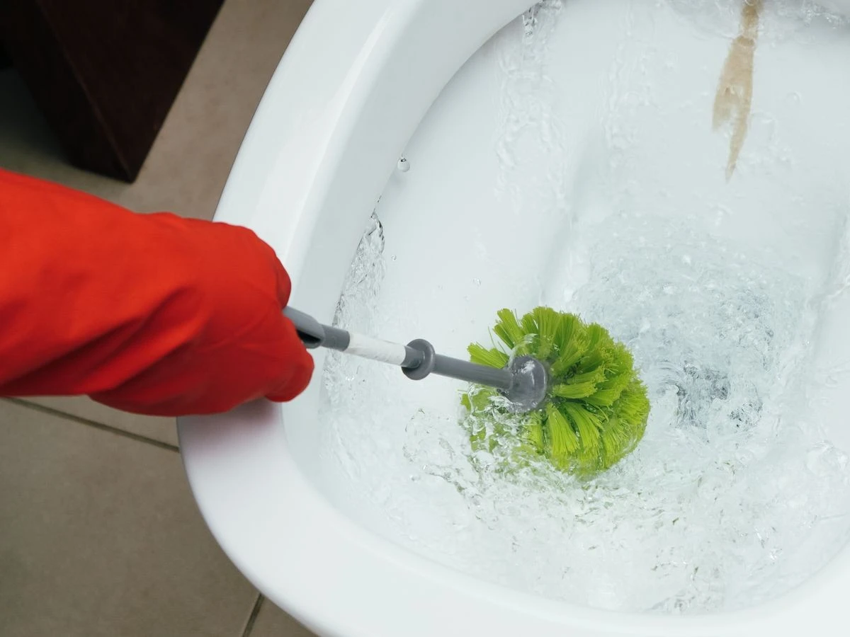 Oude tandenborstel tegen kalkablageringen: de oplossing waar je sanitair op wachtte - image 2