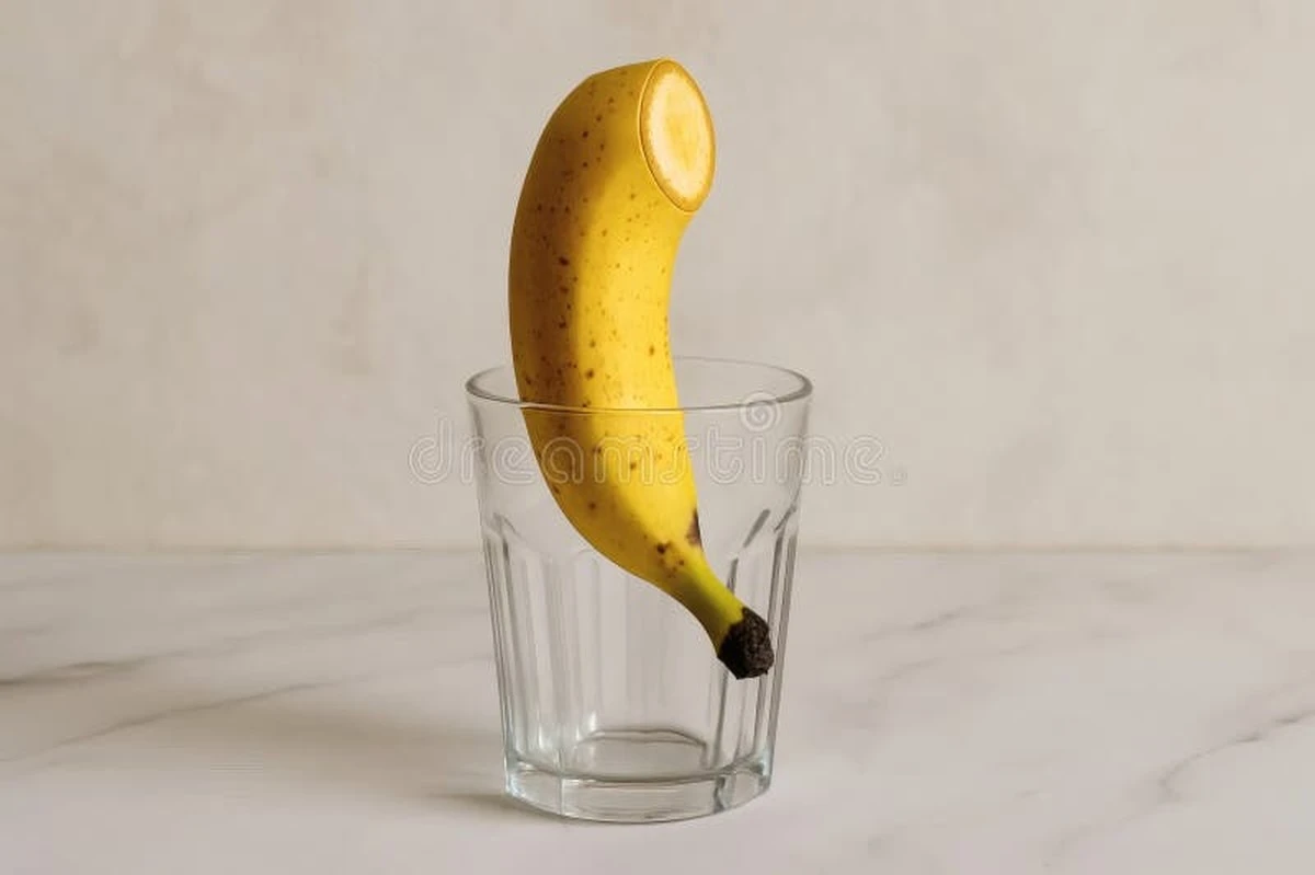 Banaan schil tegen bruine vlekken op je spiegels – waarom het beter werkt dan reiniger - image 1