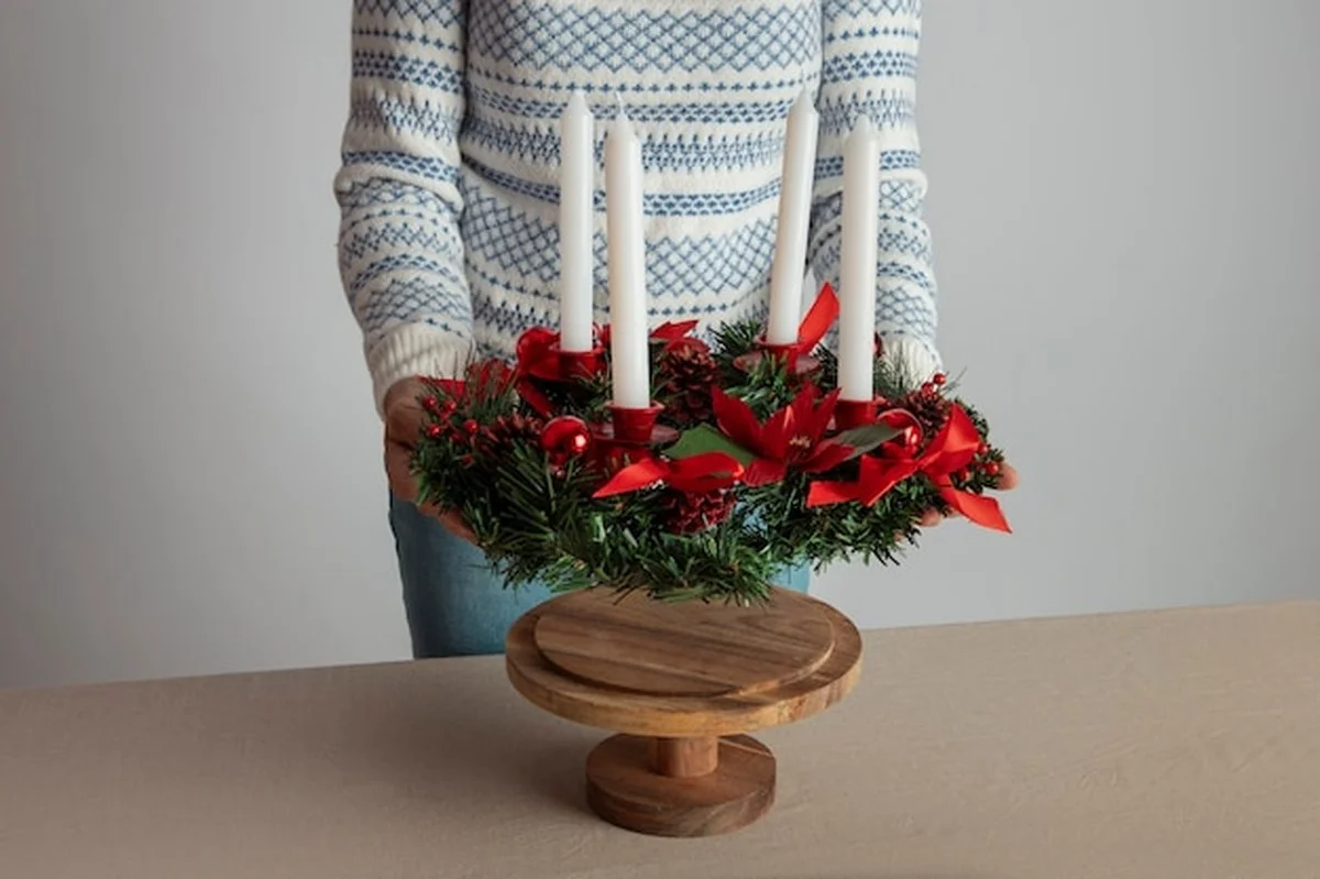 Maak je eigen kerststuk van tuin-afval: kosten bijna nul