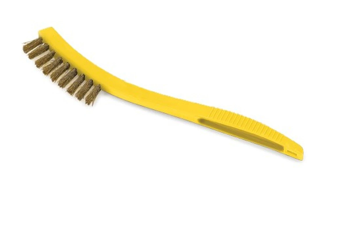 Oude tandenborstel tegen schimmel: de methode die tegels echt schoonmaakt - image 2