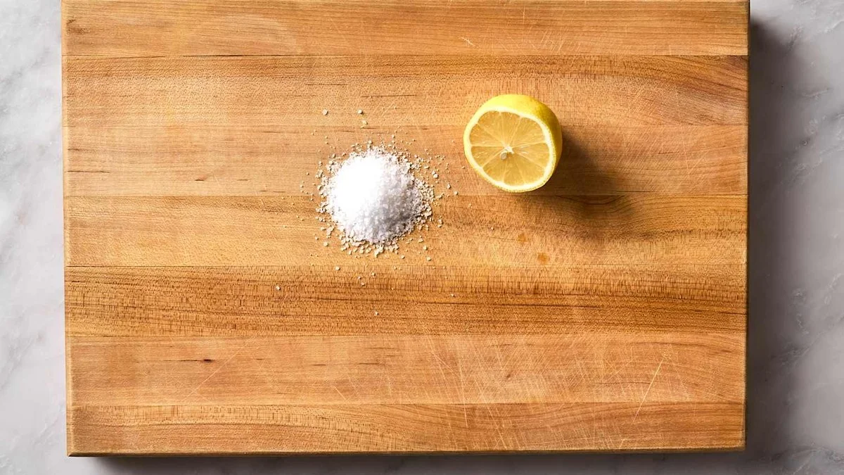 Zout op je snijplank: waarom professionele koks dit elke dag doen