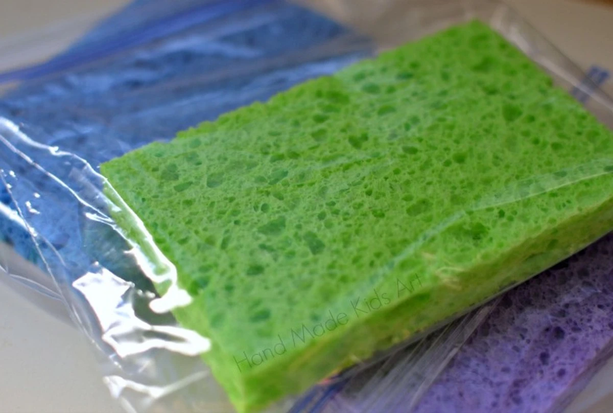 Waarom Zweedse schoonmakers een spons in de vriezer leggen - image 1