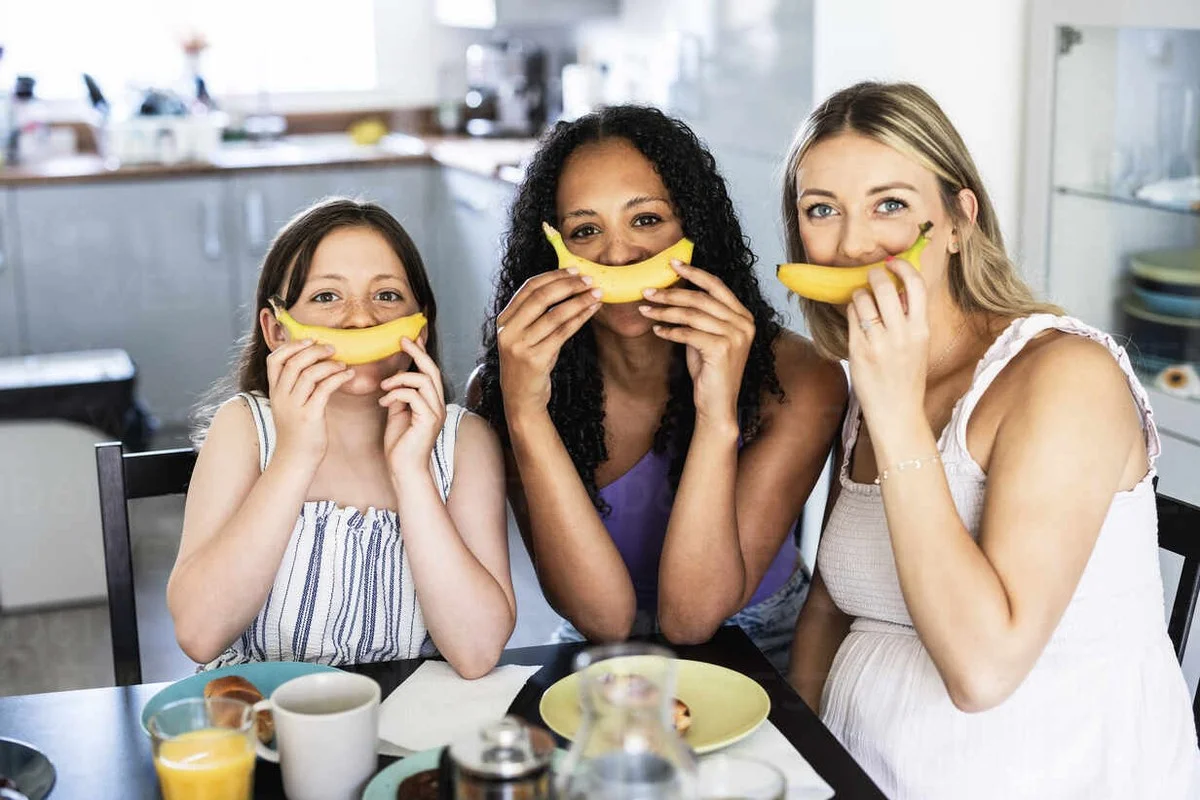 Bananenschil op je tandvlees? Wat tandartsen erover zwijgen - image 1