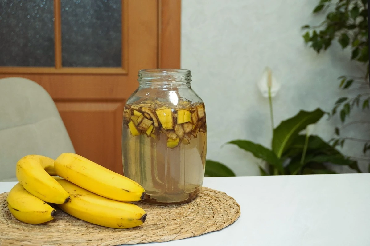 Bananenschillen in je plantenpotten: de natuurlijke groeibooster die niemand kent - image 2