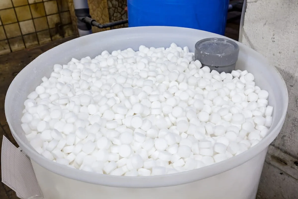 Zout in je koffiefilter: de truc tegen bittere smaak die niemand kent - image 1