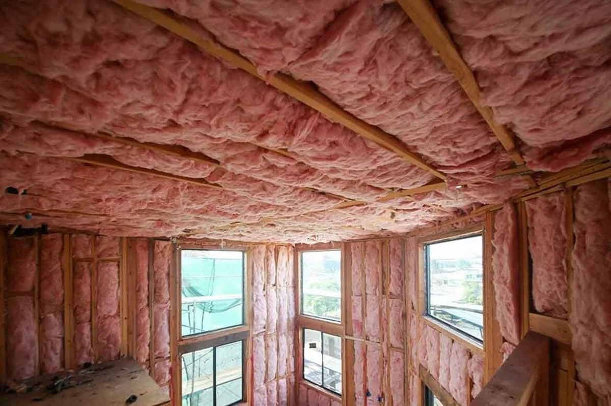 Aluminiumfolie achter de radiator: hoe je 30% op je verwarmingsrekening bespaart - image 2