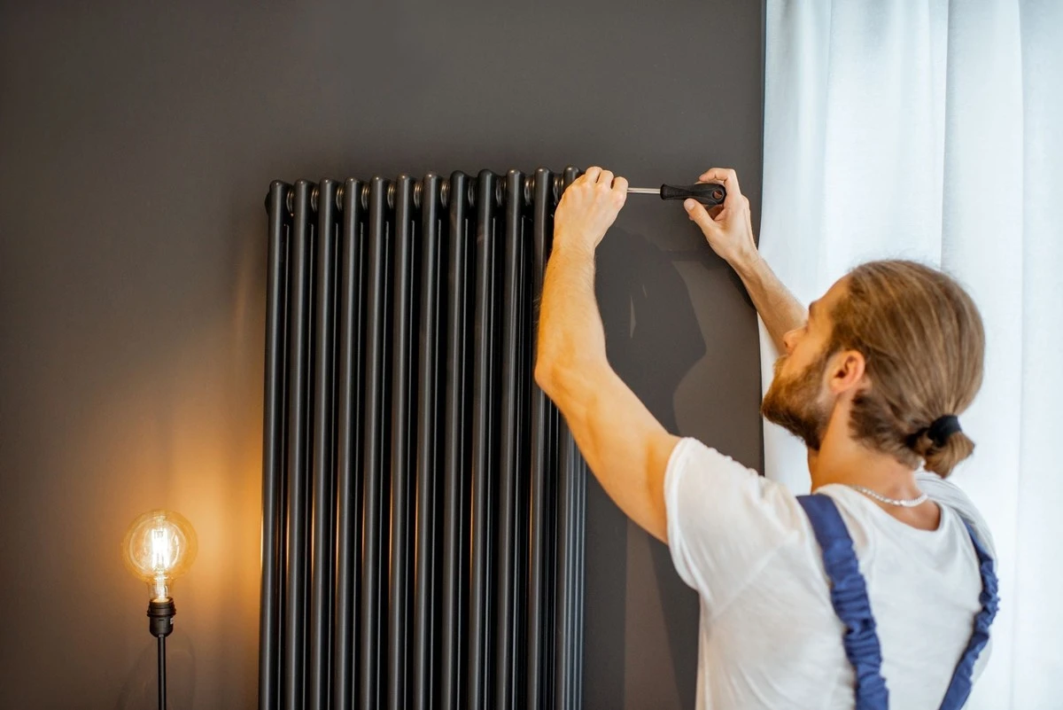 Aluminiumfolie achter de radiator? Dit bespaart 30% op je verwarmingskosten - image 2