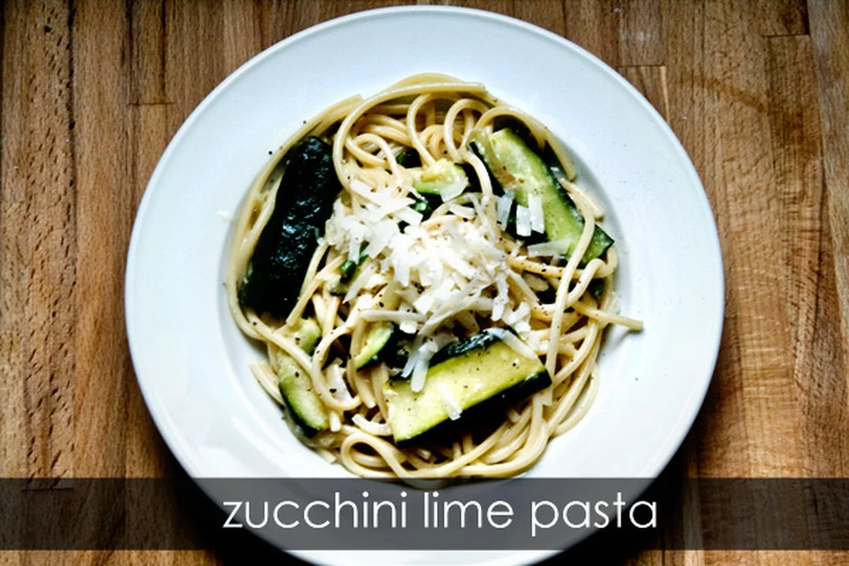 Professionele koks onthullen: waarom ze altijd limoensap in pasta-water doen