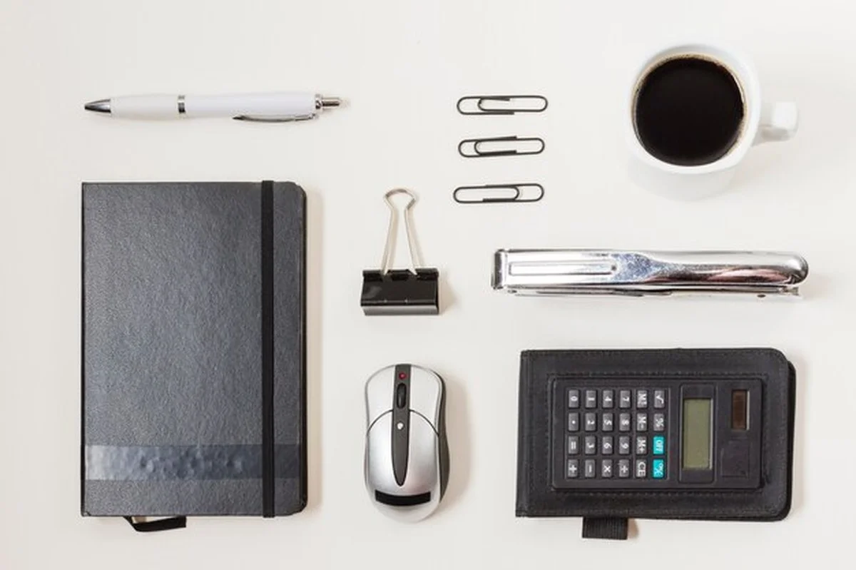 Gadgets die echt helpen als je veel achter je bureau zit